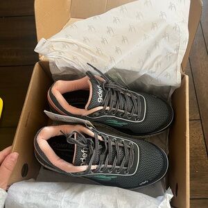 Brand new in box gdefy shoes